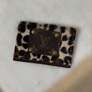 Leopard hide card holder
